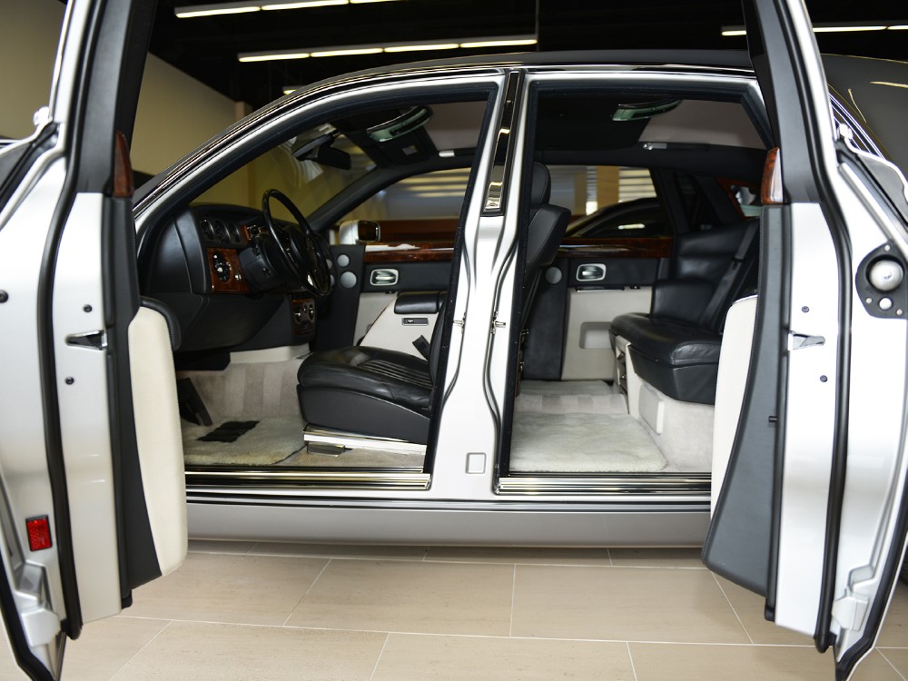 2004 Rolls-Royce Phantom Image 15