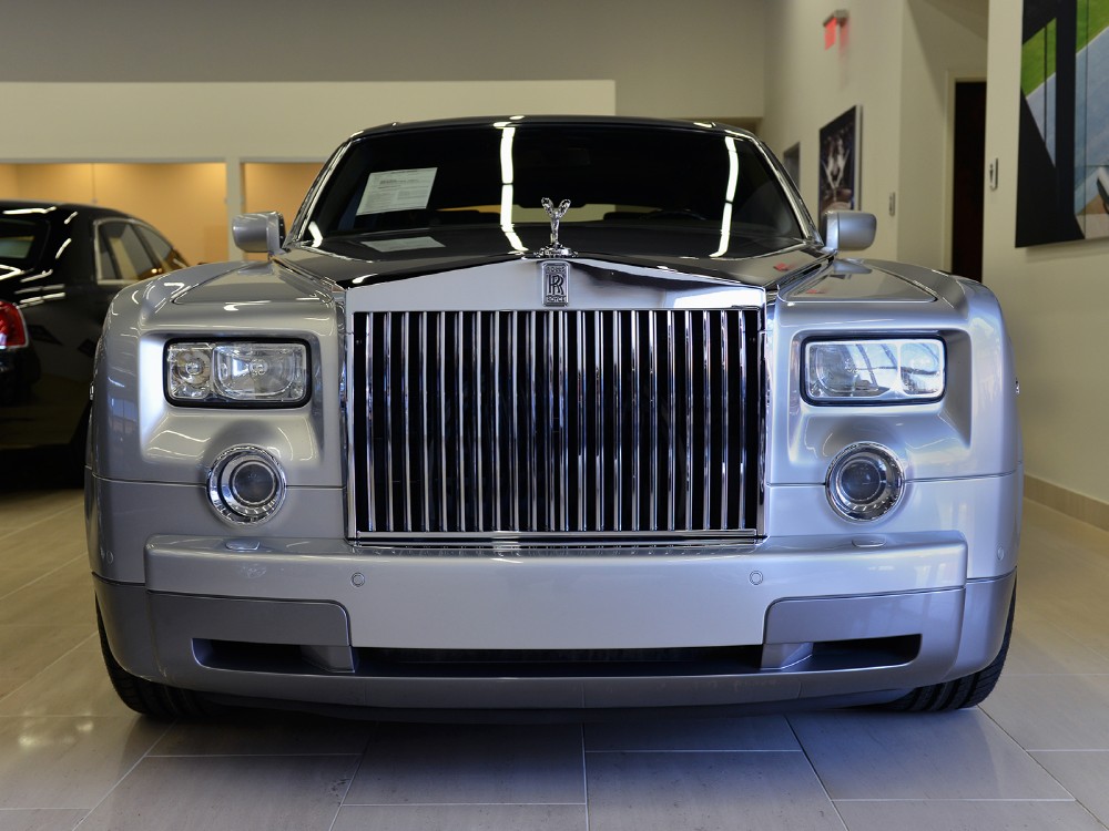 2004 Rolls-Royce Phantom Image 5