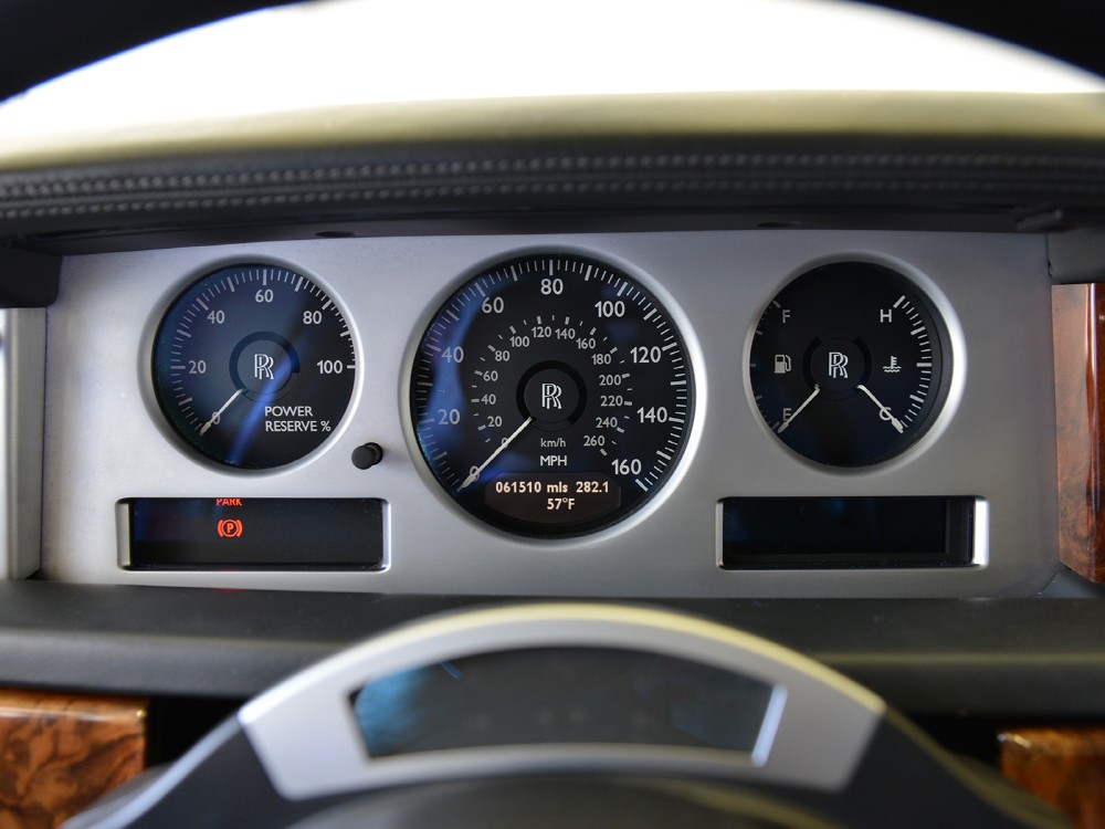 2004 Rolls-Royce Phantom Image 9
