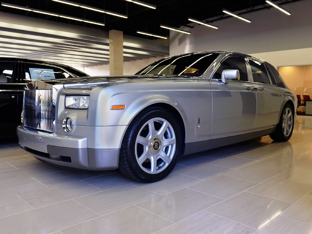2004 Rolls-Royce Phantom Image 1