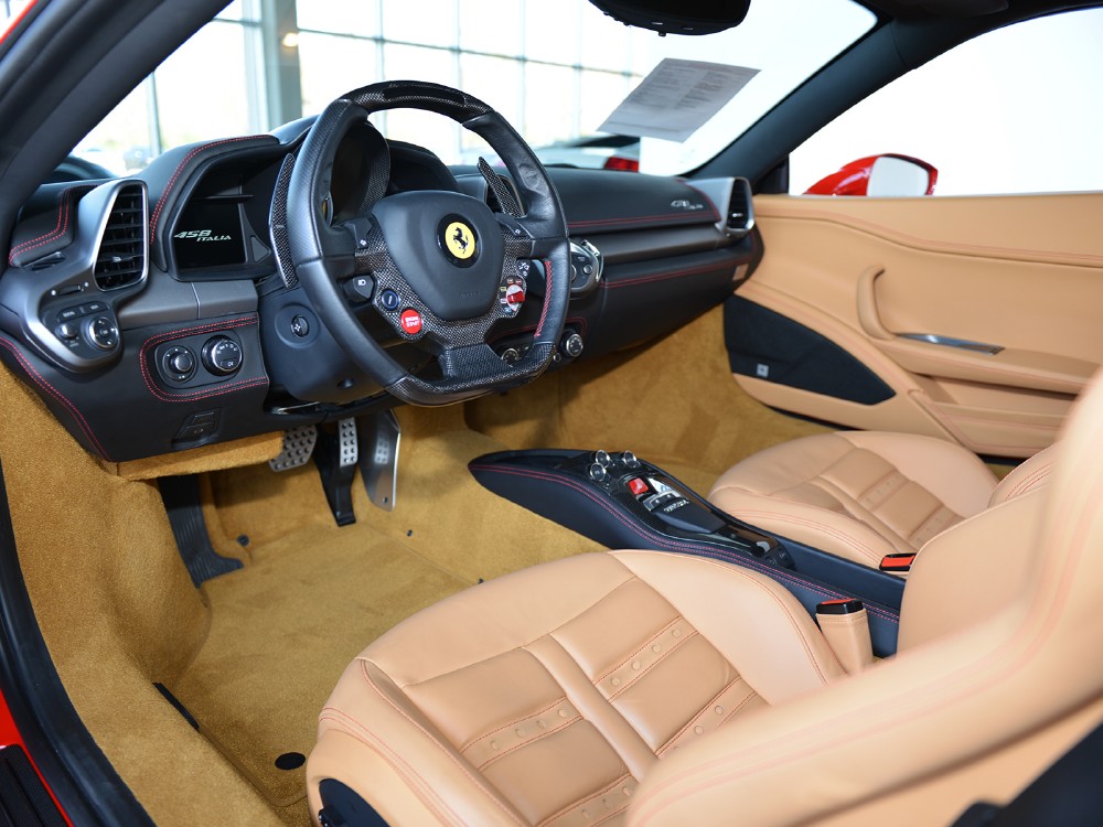 2012 Ferrari 458 Italia Image 3