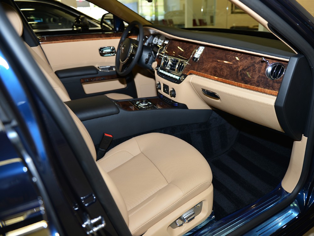 2013 Rolls-Royce Ghost Image 11