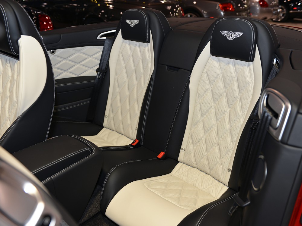 2013 Bentley Continental GT V8 Convertible Image 18