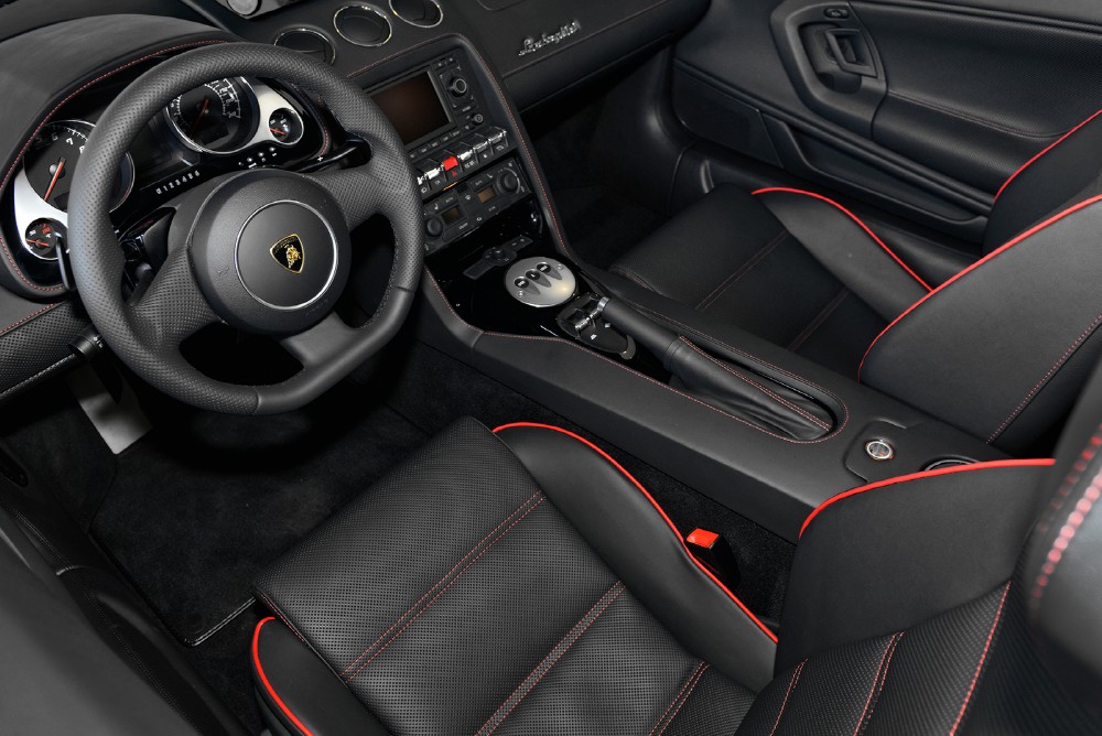 2013 Lamborghini Gallardo Image 3
