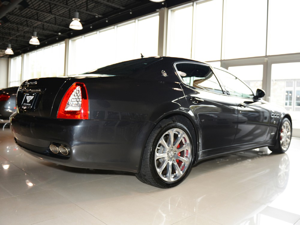 2012 Maserati Quattroporte Image 2