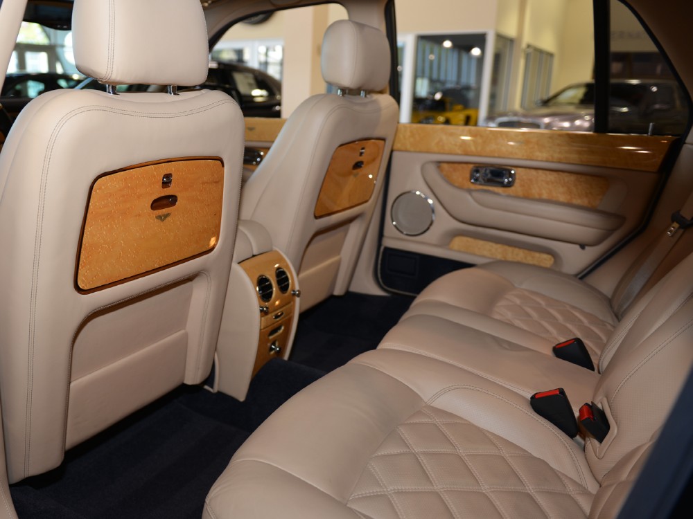 2005 Bentley Arnage Image 13