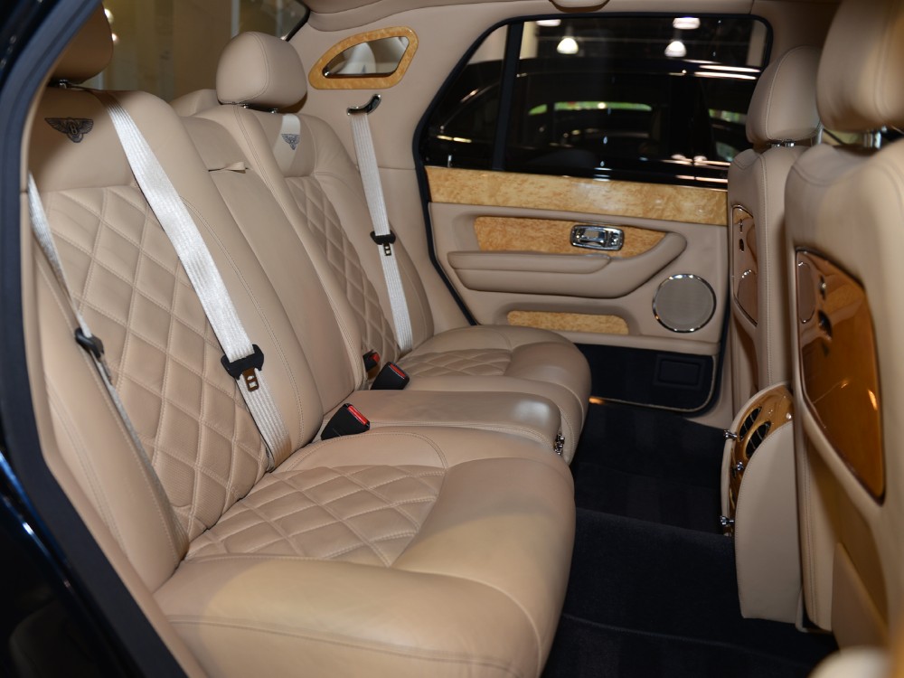 2005 Bentley Arnage Image 15