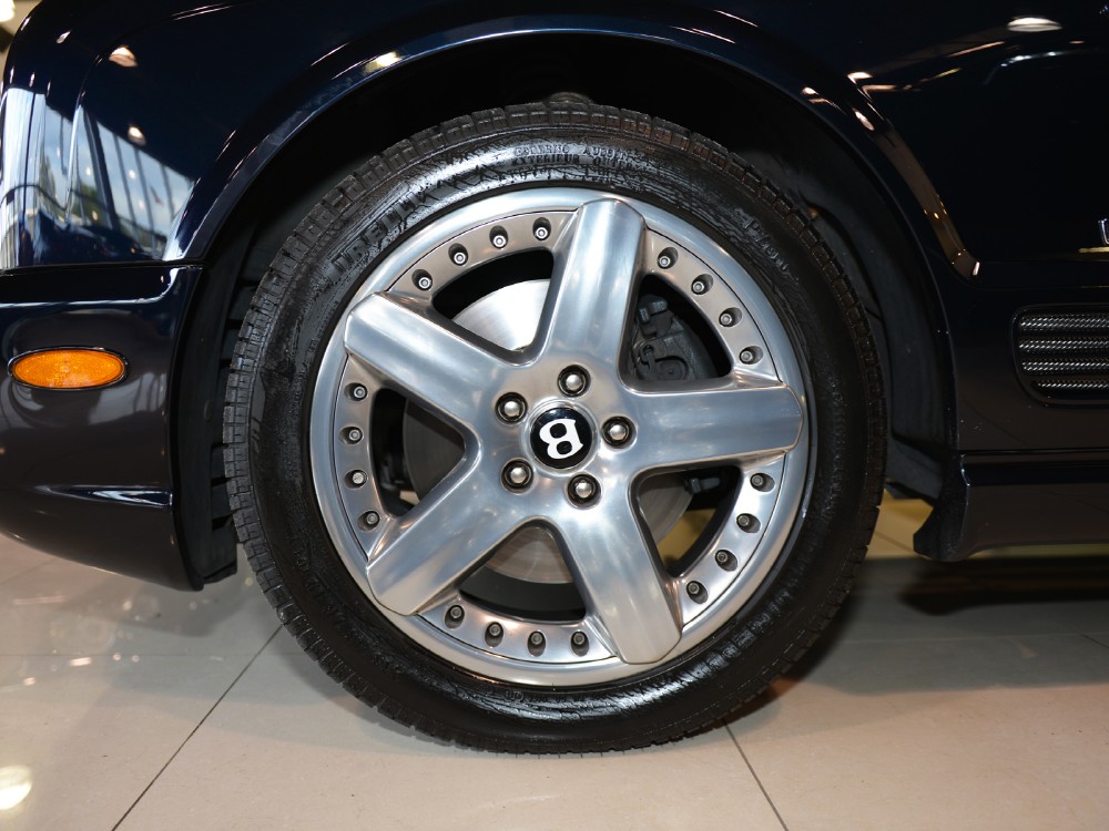 2005 Bentley Arnage Image 4