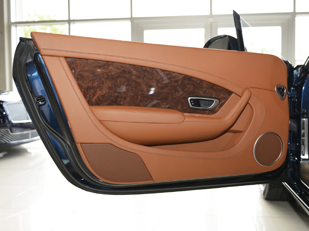 2012 Bentley Continental GT Convertible Image 19