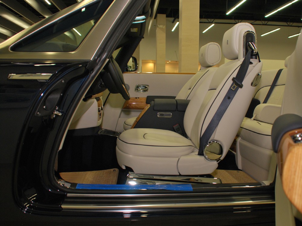2013 Rolls-Royce Phantom Drophead Coupe (Series II) Image 18