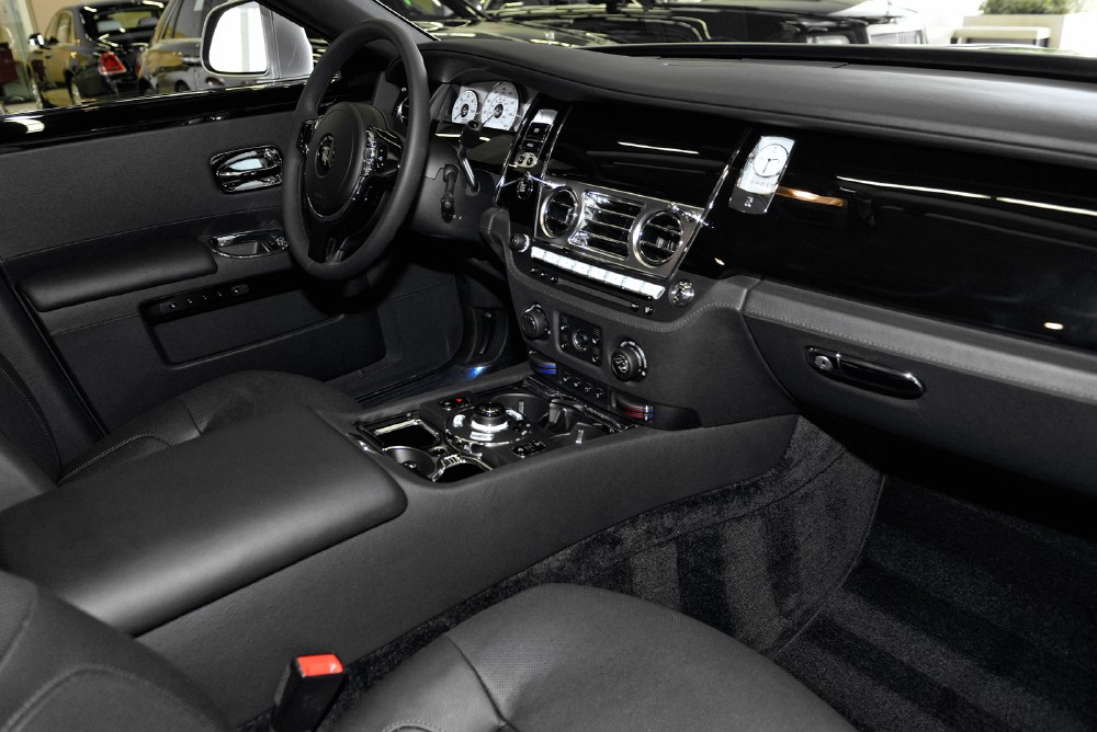 2013 Rolls-Royce Ghost Image 10