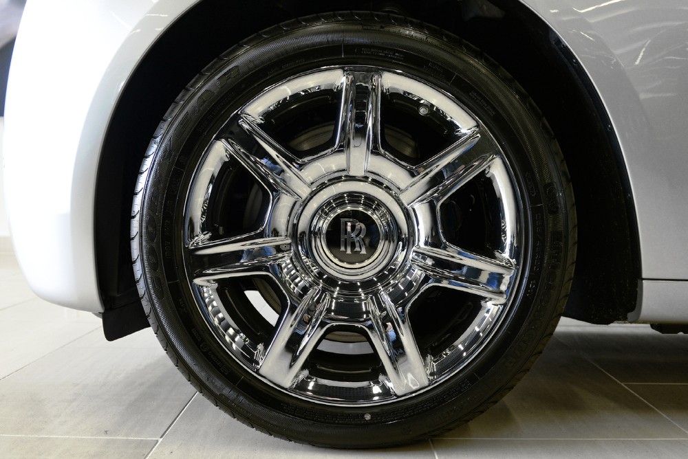 2013 Rolls-Royce Ghost Image 4