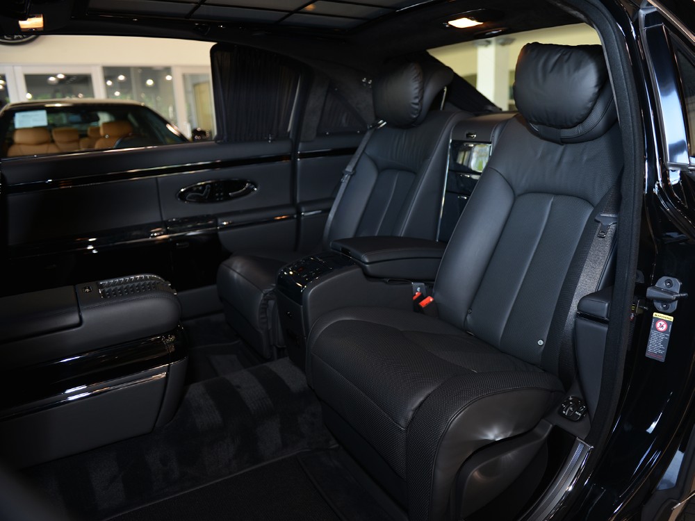 2009 Maybach 62 Image 13