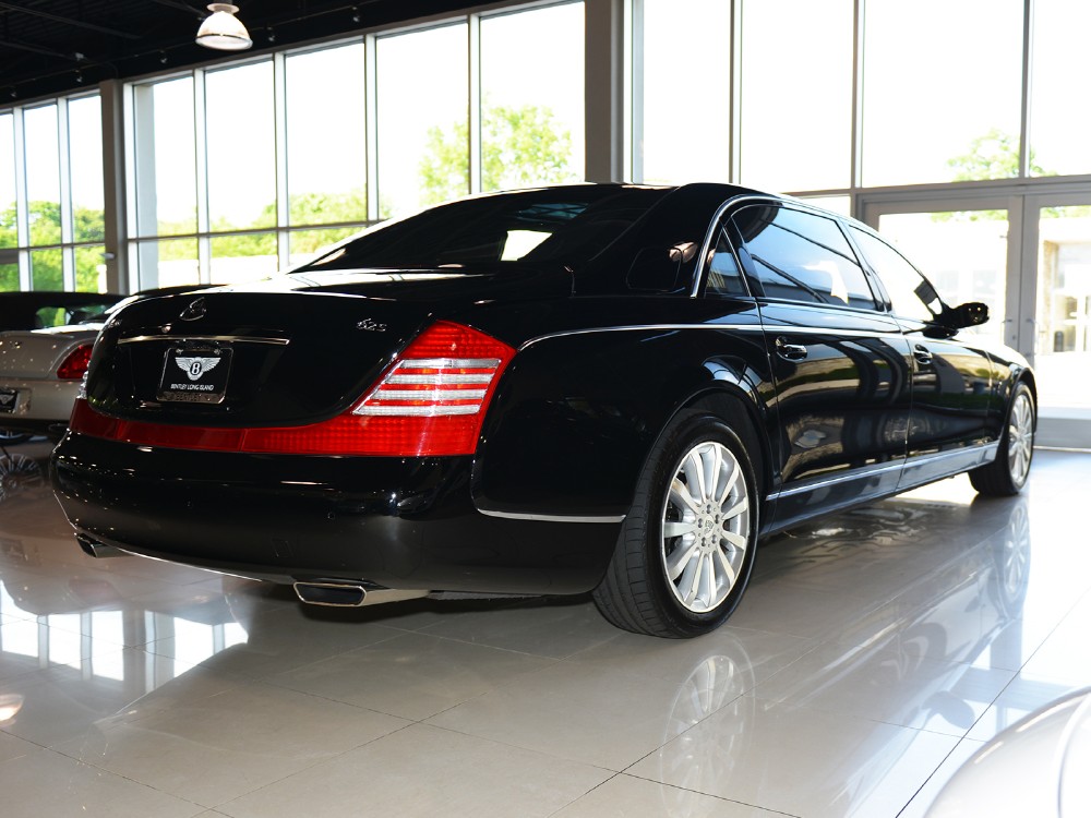 2009 Maybach 62 Image 2