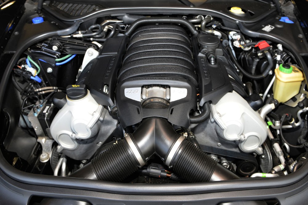 2010 Porsche Panamera Image 11
