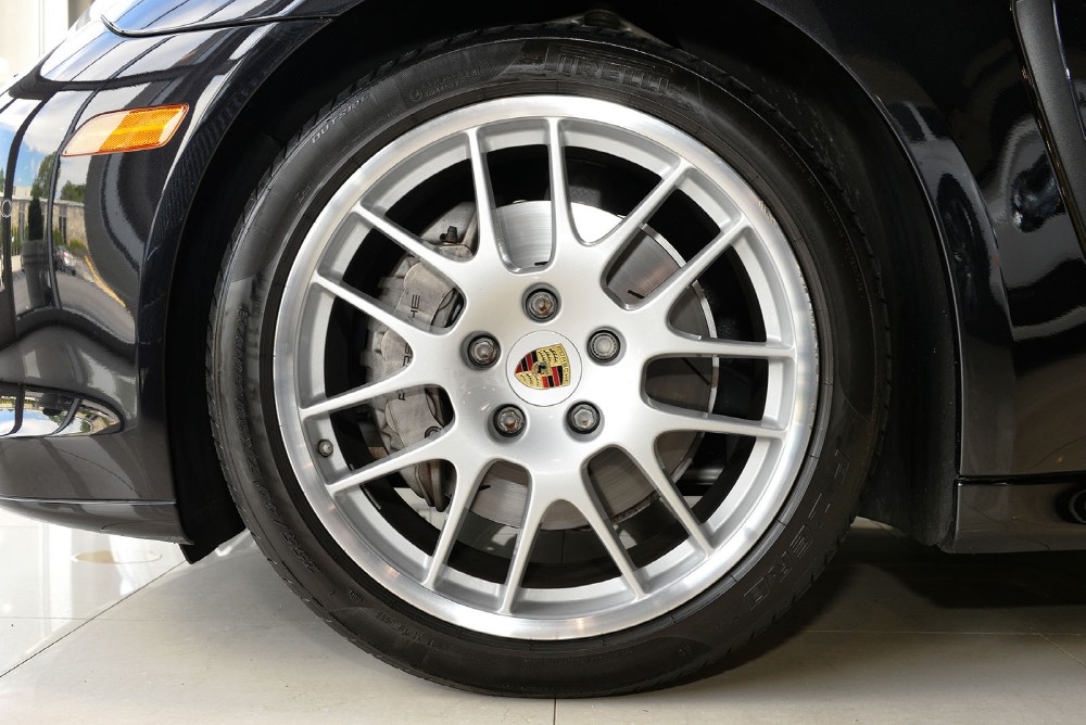 2010 Porsche Panamera Image 4