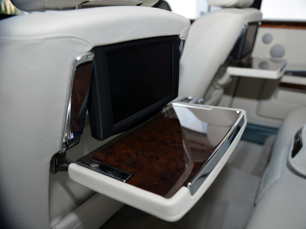 2013 Rolls-Royce Ghost Image 14