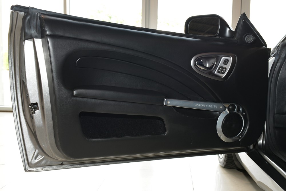2005 Aston Martin V12 Vanquish Image 13