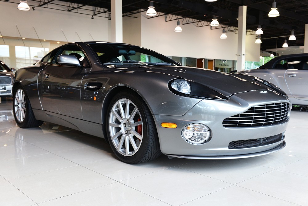 2005 Aston Martin V12 Vanquish Image 6