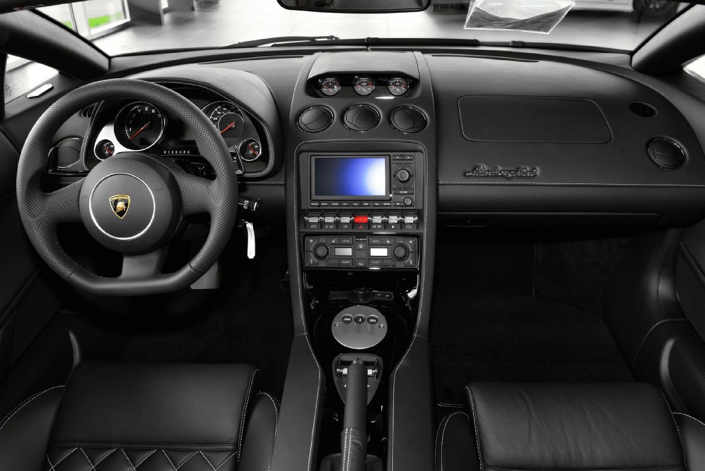 2013 Lamborghini Gallardo Image 13