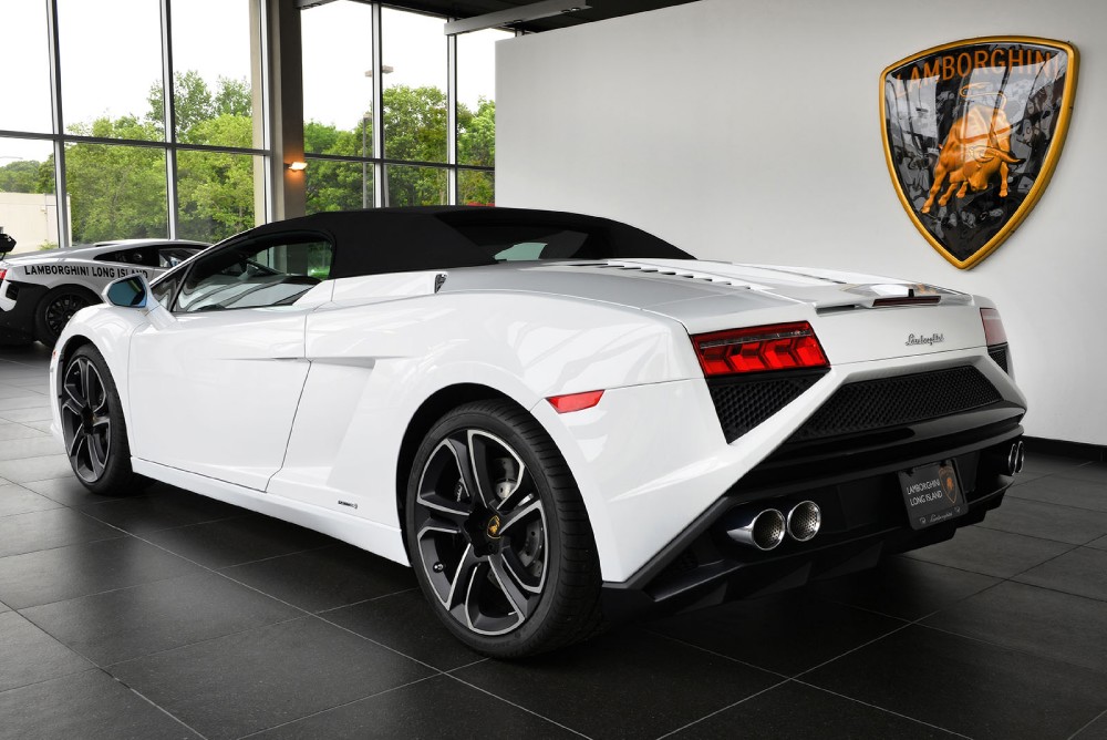 2013 Lamborghini Gallardo Image 16