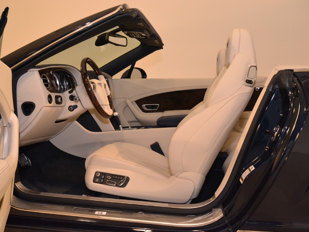 2013 Bentley Continental GT Convertible Image 20