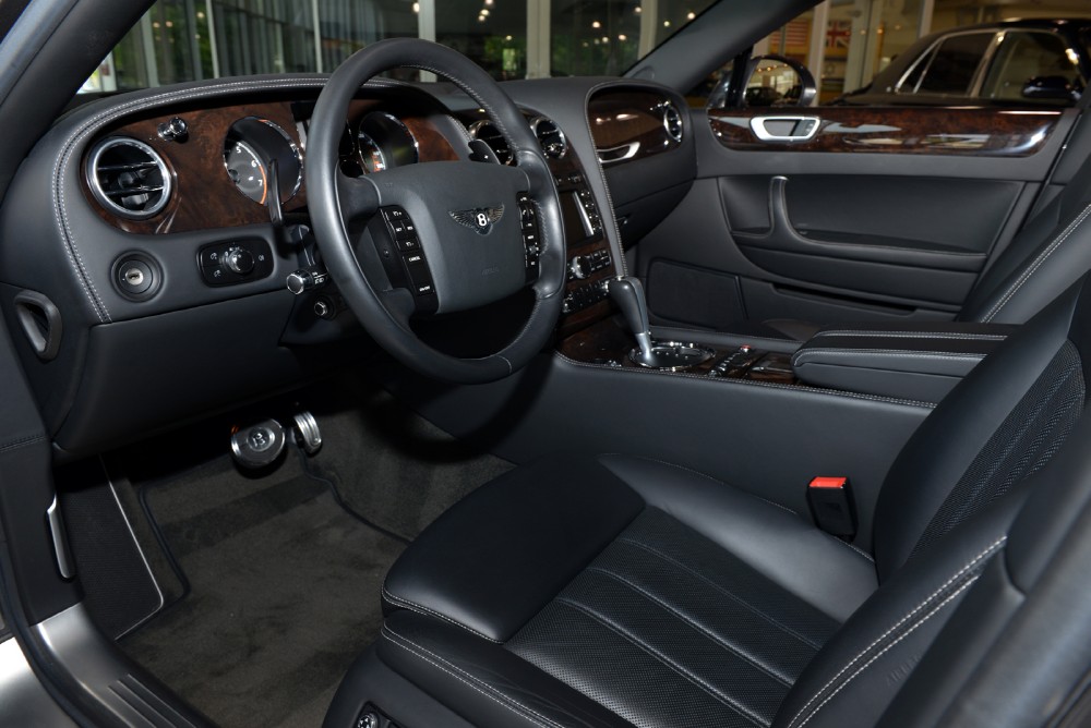 2010 Bentley Continental Flying Spur Image 3