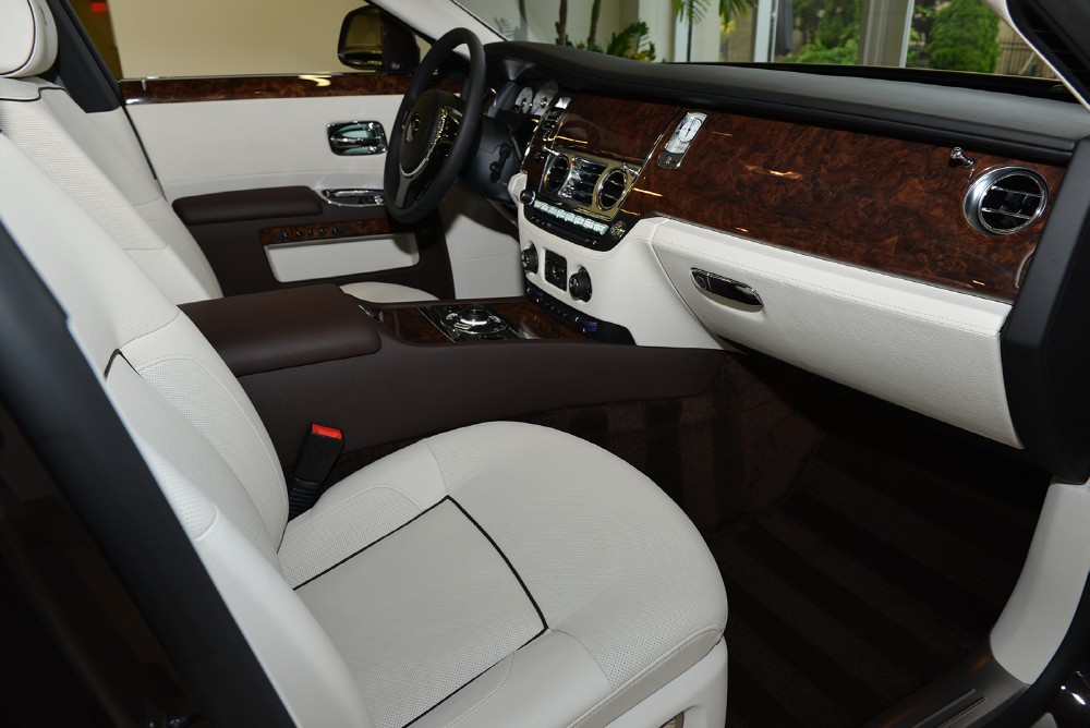 2013 Rolls-Royce Ghost Image 11