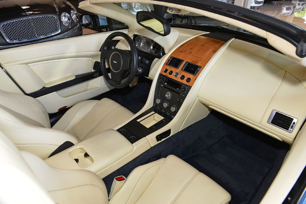 2007 Aston Martin V8 Vantage Roadster Image 12