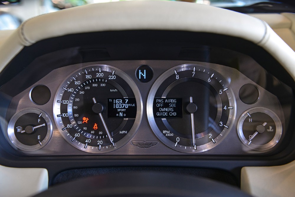 2007 Aston Martin V8 Vantage Roadster Image 13