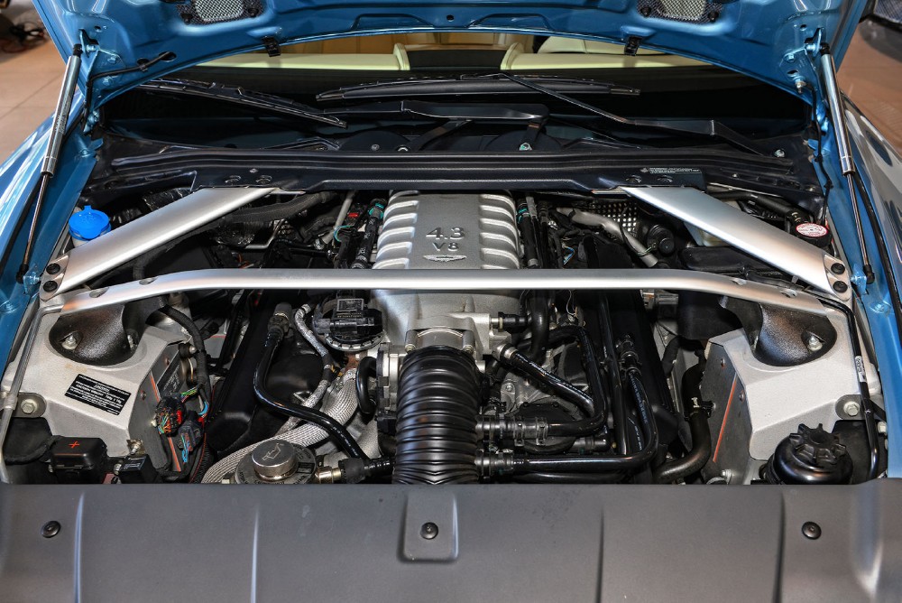 2007 Aston Martin V8 Vantage Roadster Image 16