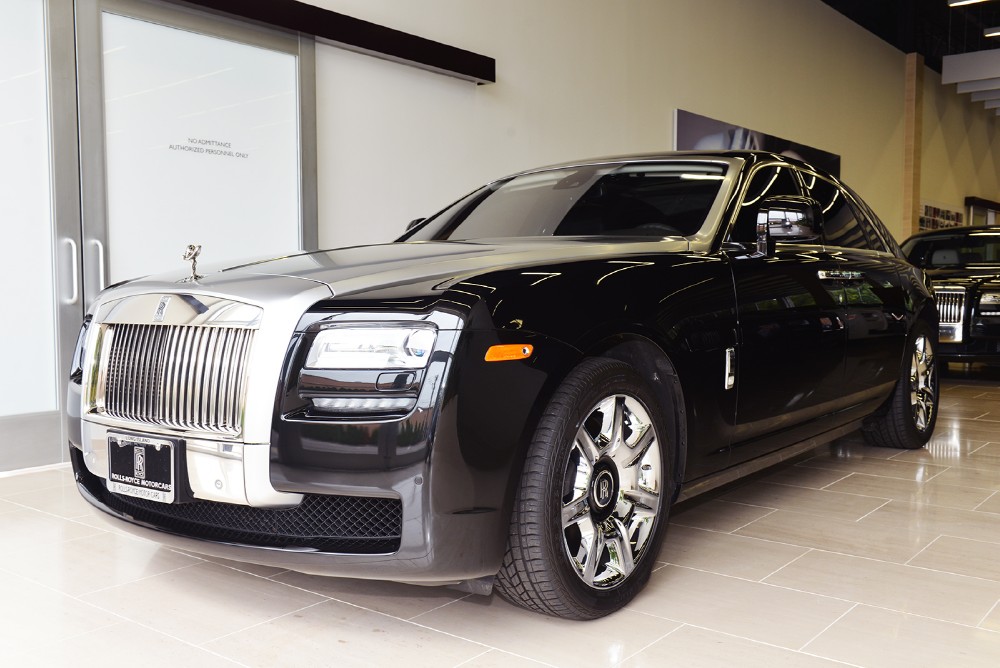 2010 Rolls-Royce Ghost Image 1