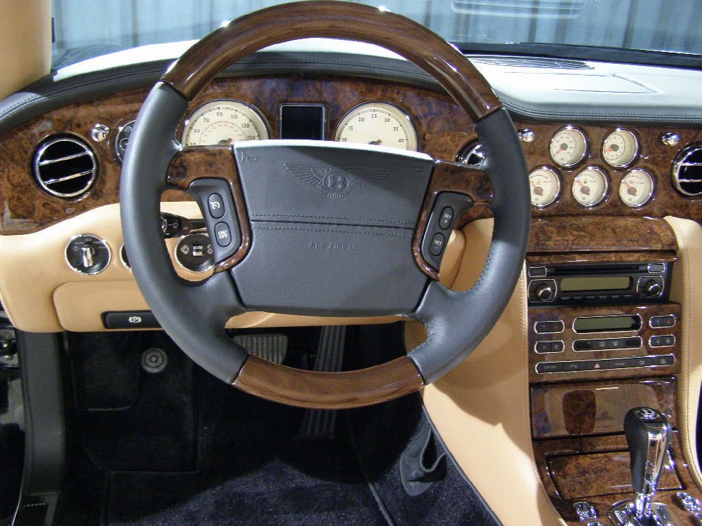 2007 Bentley Azure Image 26