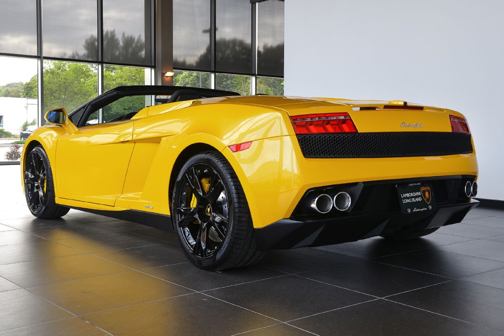 2013 Lamborghini Gallardo Image 11