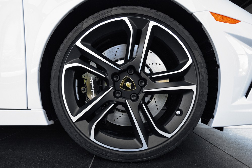 2013 Lamborghini Gallardo Image 4