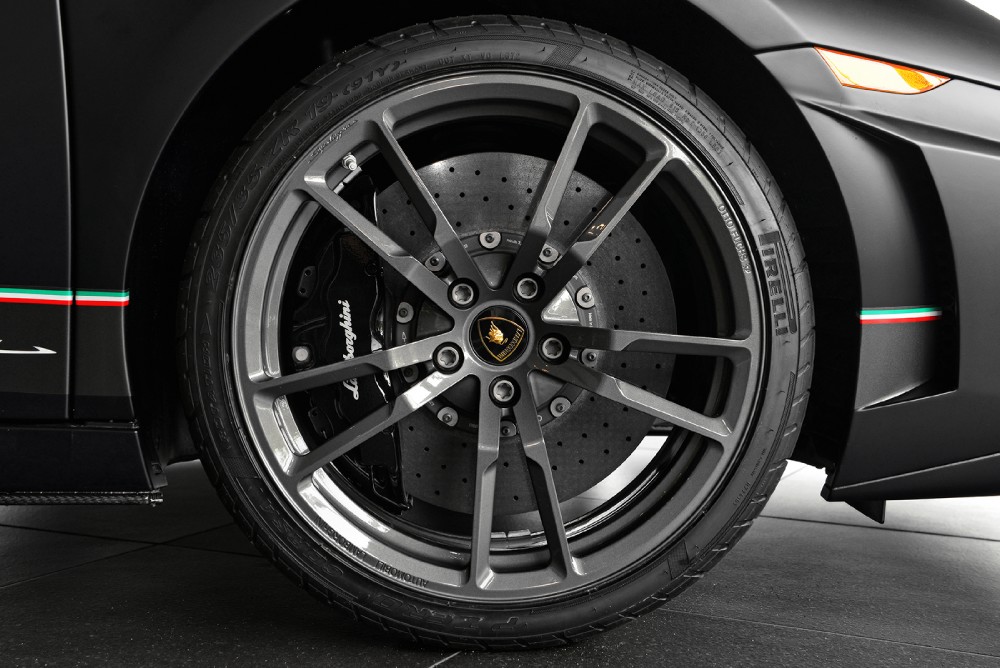 2013 Lamborghini Gallardo Image 9