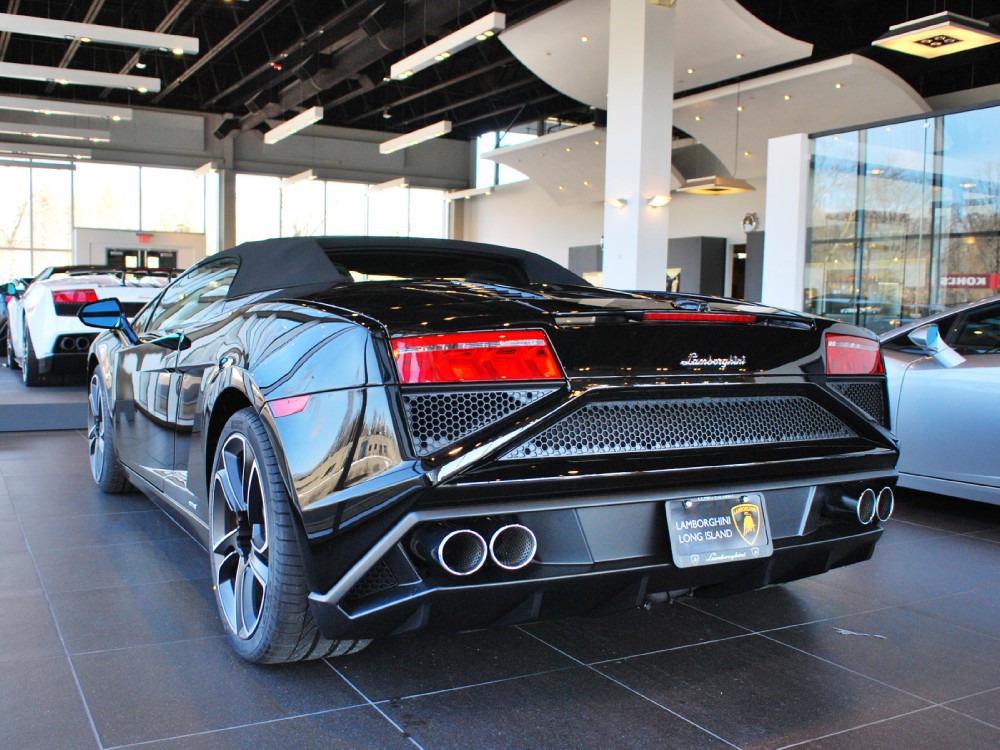 2013 Lamborghini Gallardo Image 12