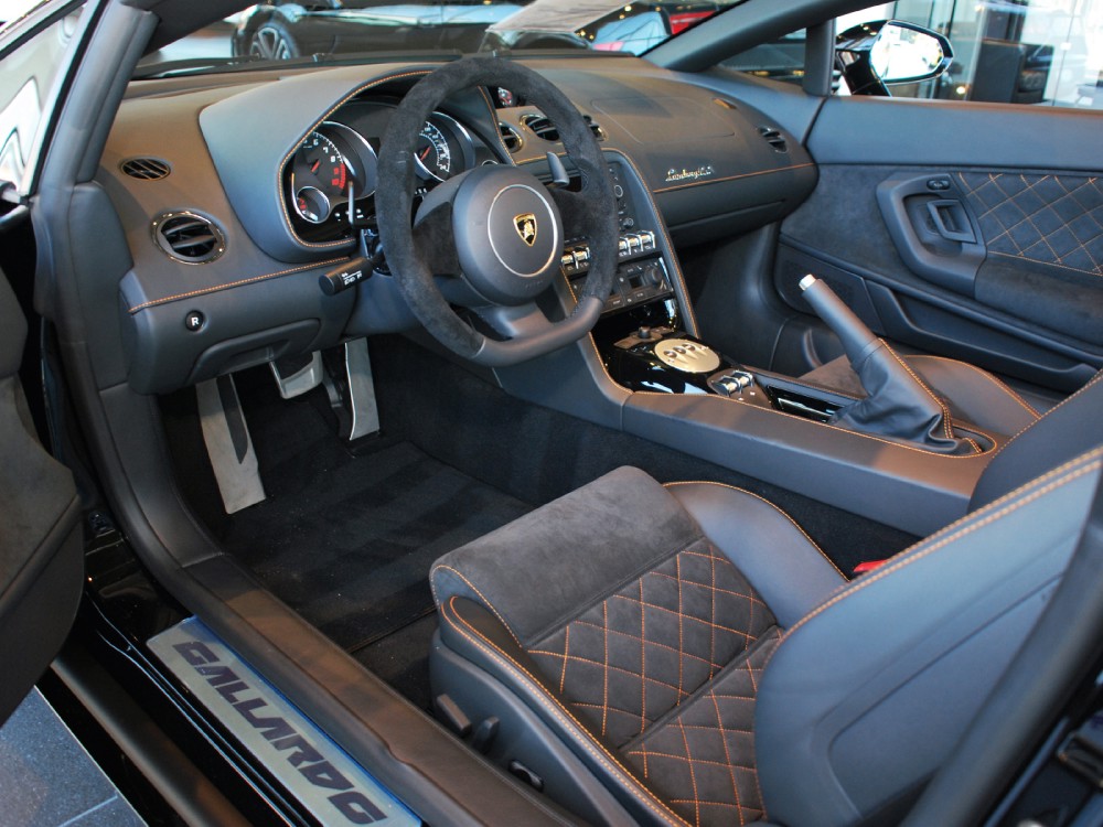 2013 Lamborghini Gallardo Image 3