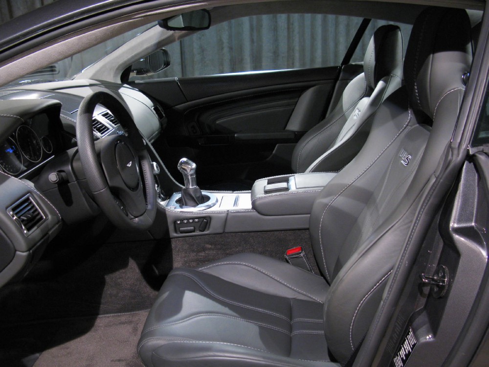 2009 Aston Martin DBS Image 12