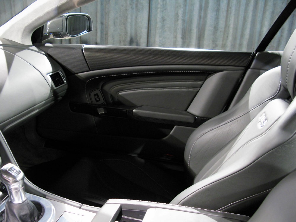 2009 Aston Martin DBS Image 16