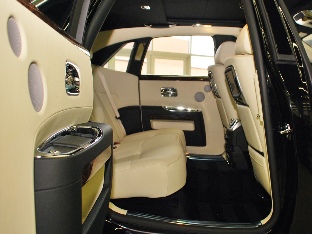 2013 Rolls-Royce Ghost Image 20