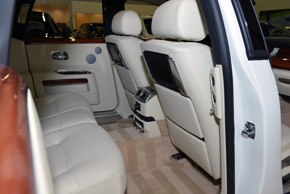 2013 Rolls-Royce Ghost Image 20