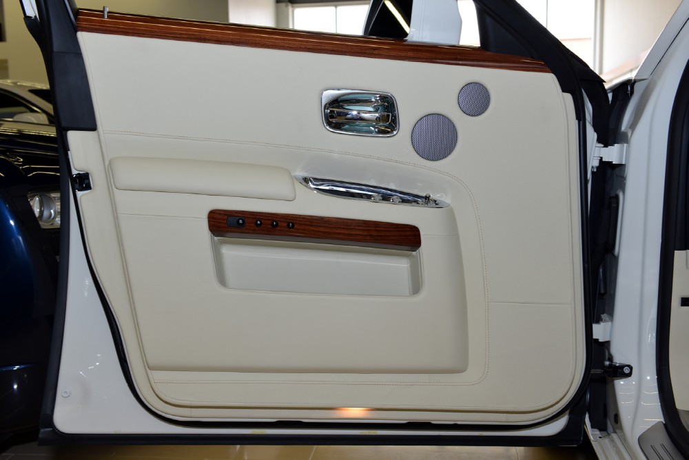 2013 Rolls-Royce Ghost Image 21