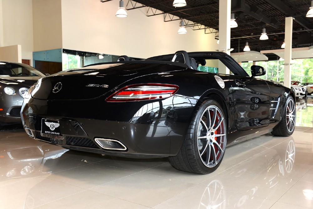 2012 Mercedes-Benz SLS-Class Image 2