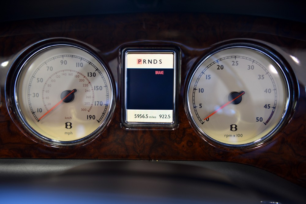 2008 Bentley Azure Image 11