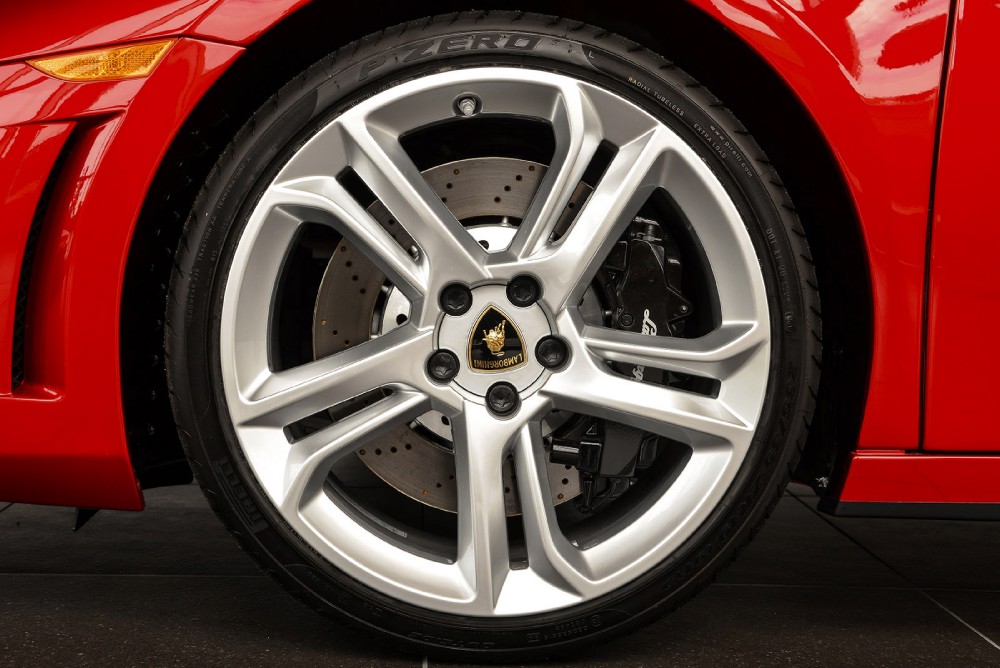 2013 Lamborghini Gallardo Image 4