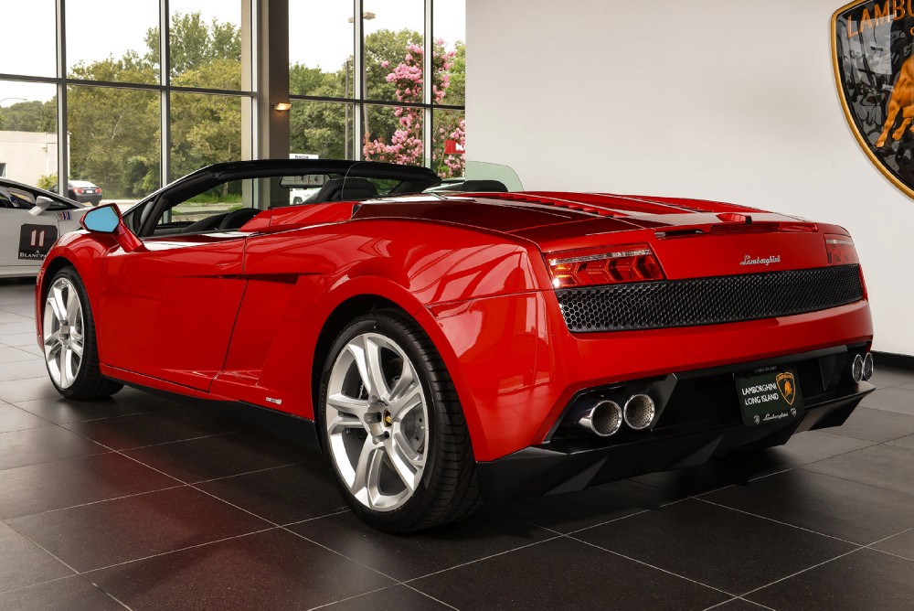 2013 Lamborghini Gallardo Image 8