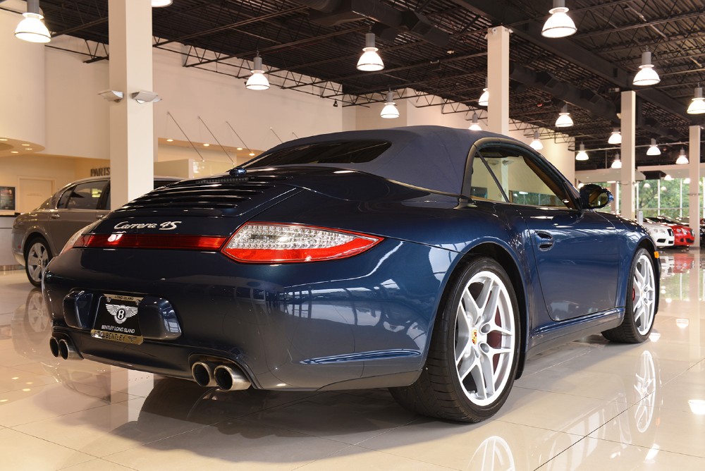 2011 Porsche 911 Image 11