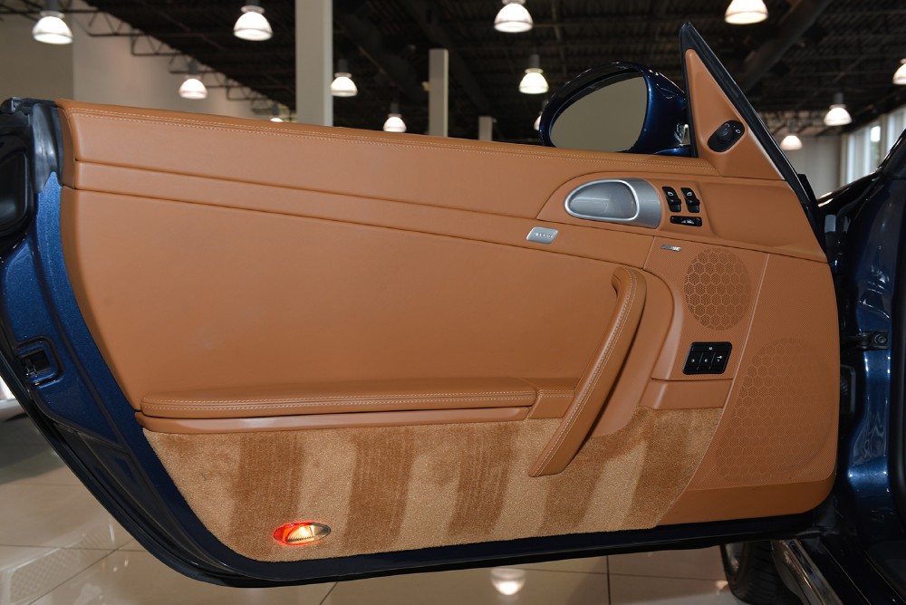 2011 Porsche 911 Image 16