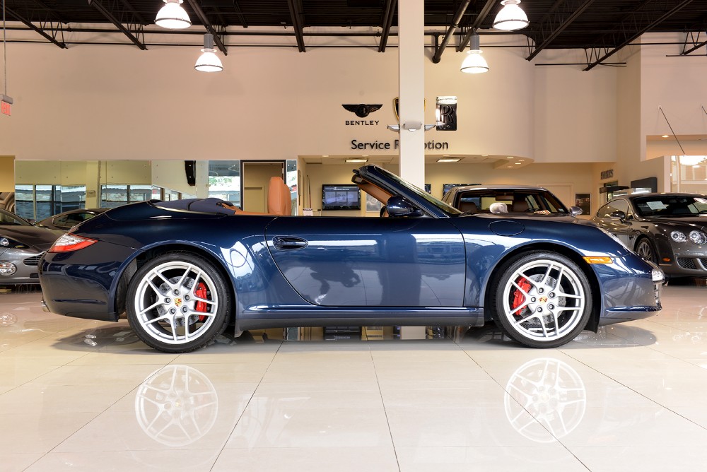 2011 Porsche 911 Image 9